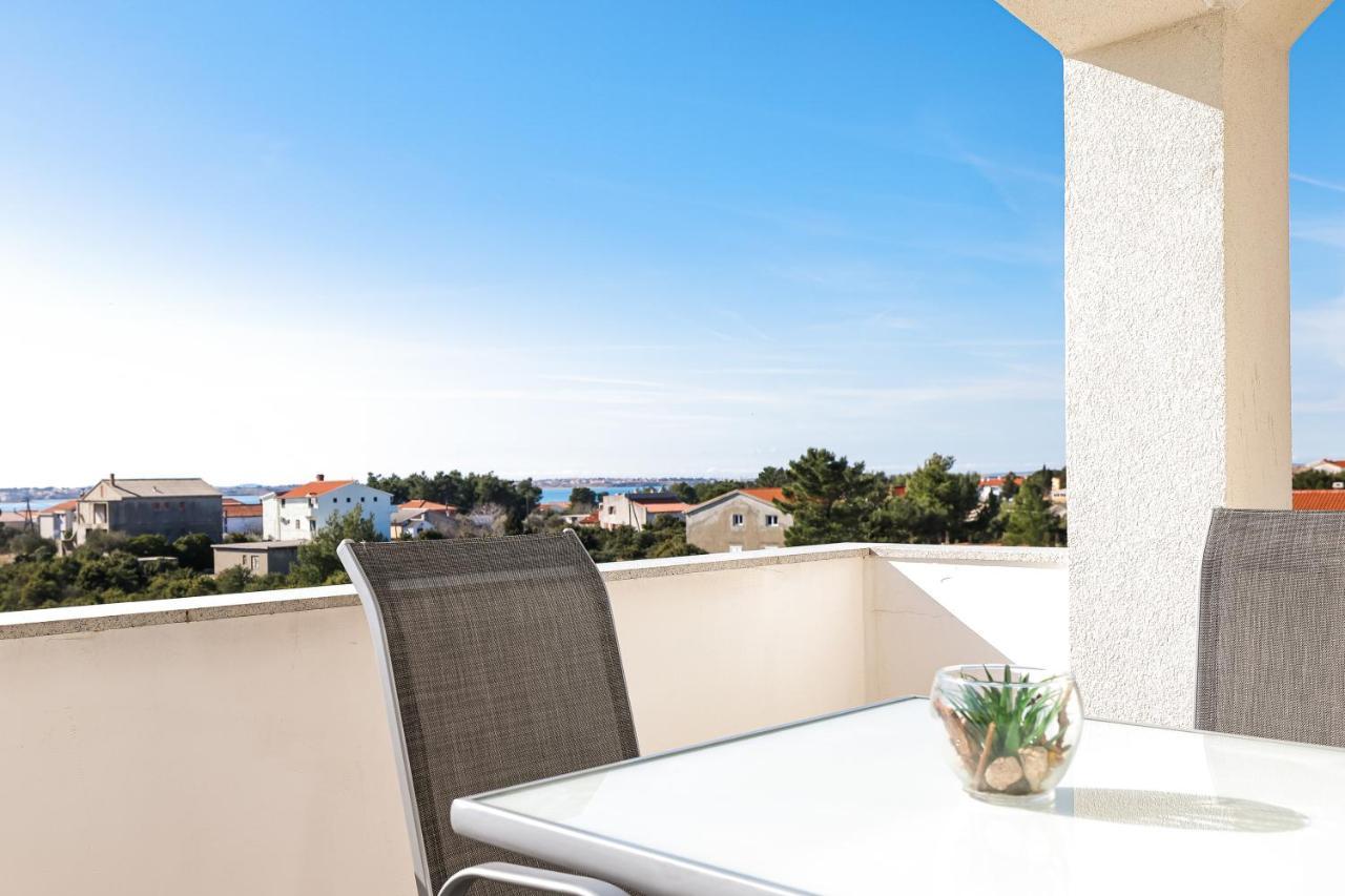 Anka With Seaview Apartment