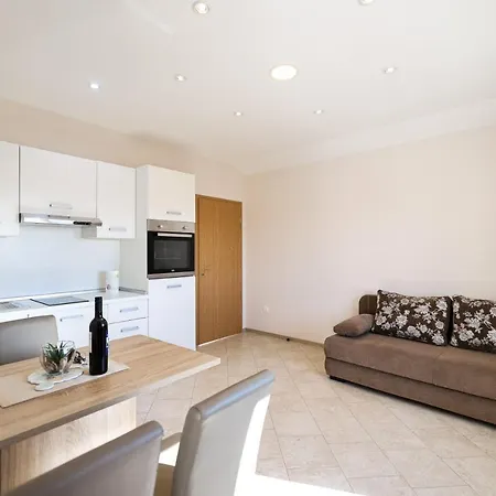 Apartments Anka With Seaview Vrsi Exterior foto