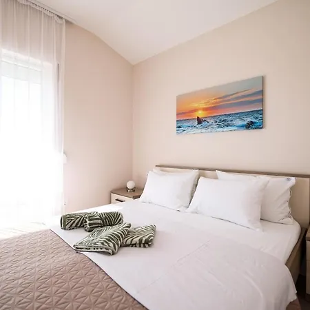 Apartments Anka With Seaview Vrsi Exterior foto