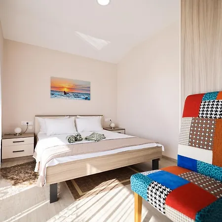 Apartments Anka With Seaview Vrsi Exterior foto