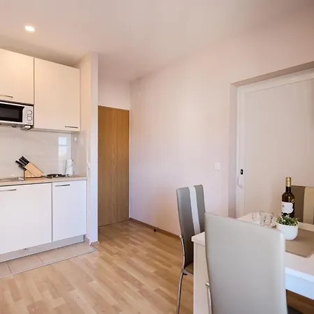 Apartments Anka With Seaview Vrsi Exterior foto