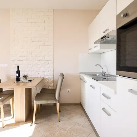 Apartments Anka With Seaview Vrsi Exterior foto