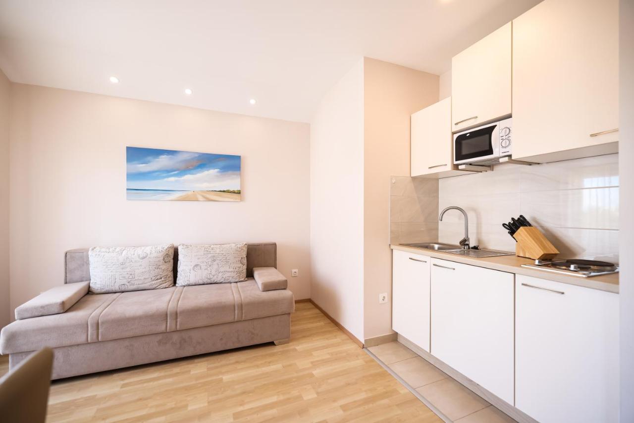 Anka With Seaview Apartment