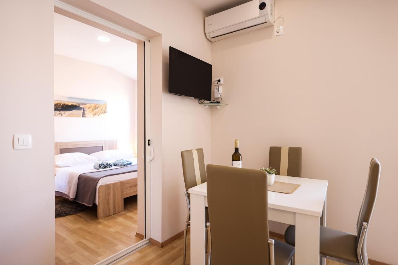 Apartment Anka With Seaview Vrsi